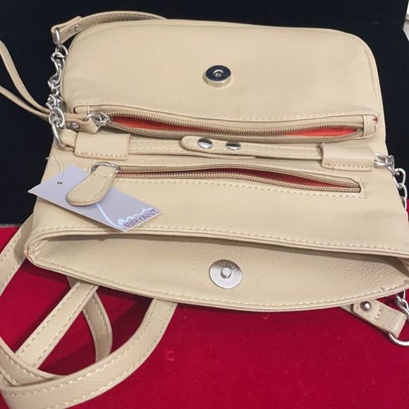 Lane Bryant faux leather clutch - Picture 2 of 8